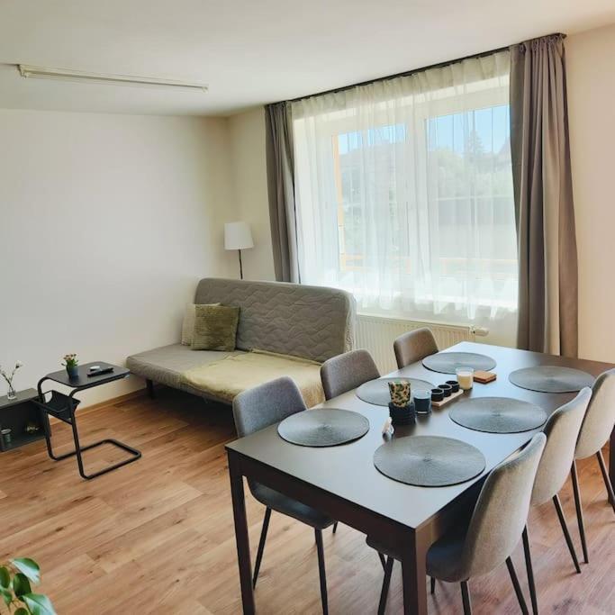 Cervena Cesta Apartment Kunovice Exterior foto