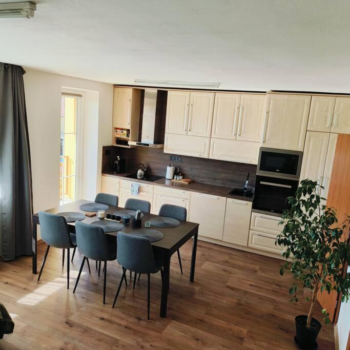 Cervena Cesta Apartment Kunovice Exterior foto